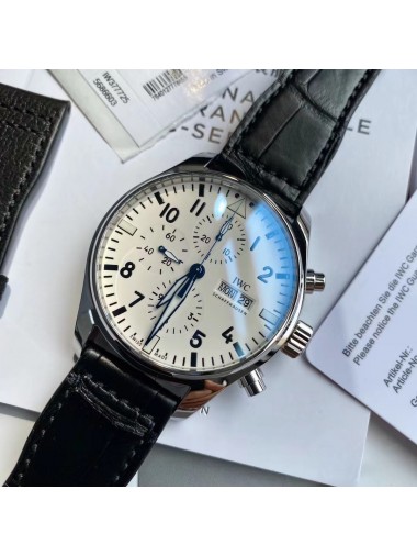 IWC pilot timepieceIW377725