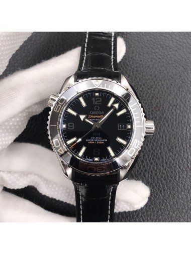 Omega Seamaster Planet Ocean 215.33.40.20.01.001 