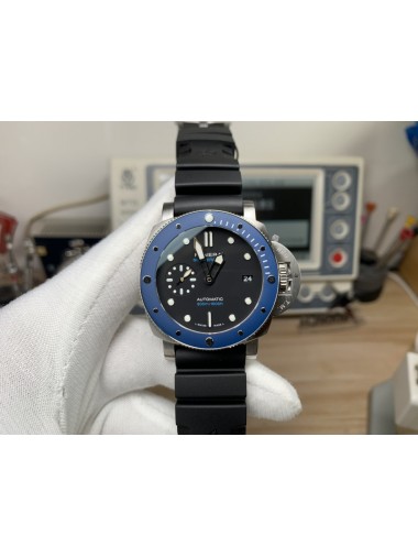 Panerai Submersible 42MM PAM01209