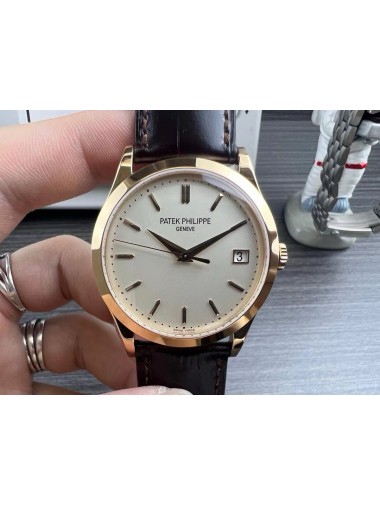 Patek Philippe Calatrava 5296R-010 